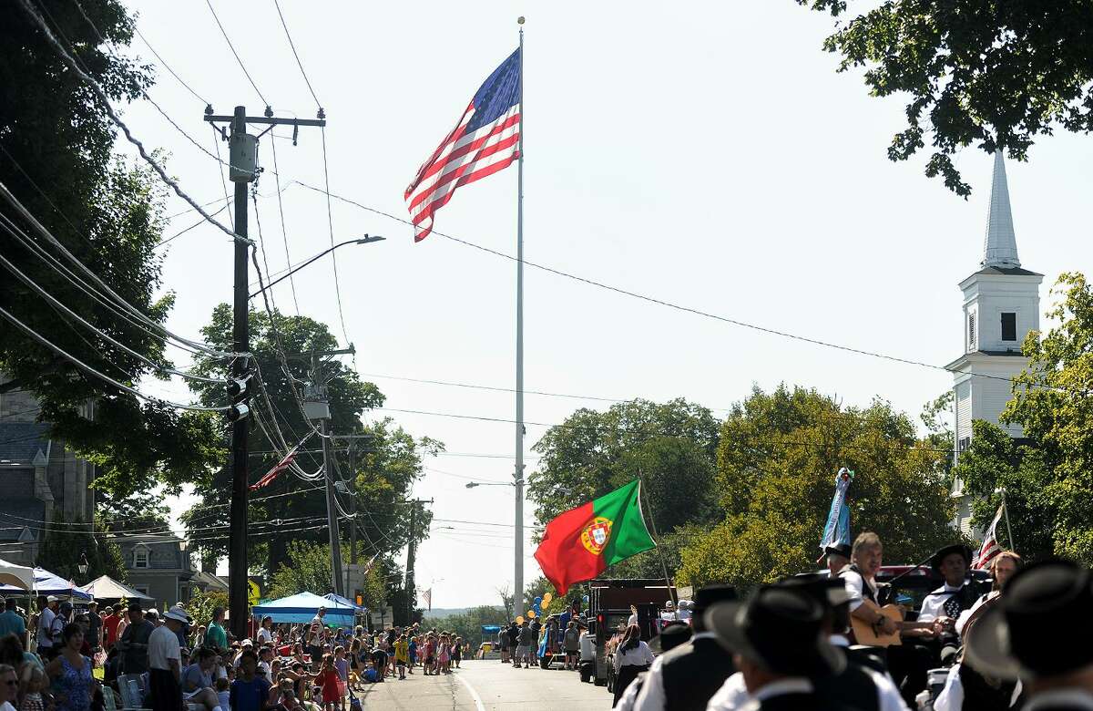 Newtown Students In St. Patrick's Day Parade 