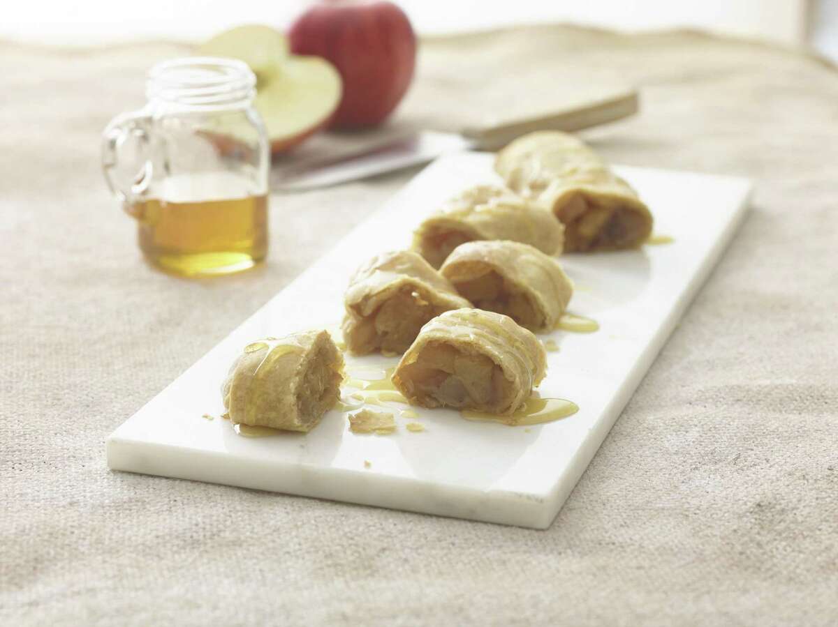 Caramelized apple strudel, to celebrate the sweetness of life and the New Year.