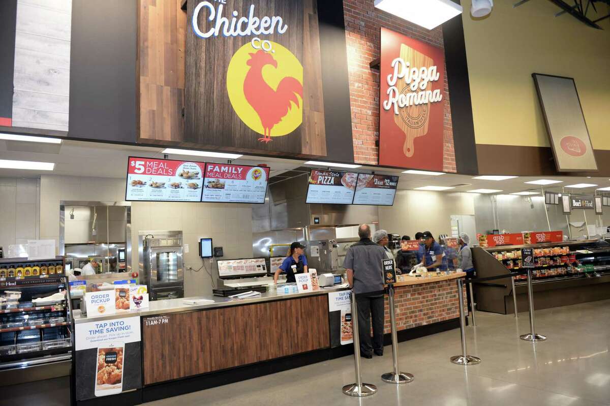 New Sugar Land Kroger store targets busy, techsavvy shoppers with time