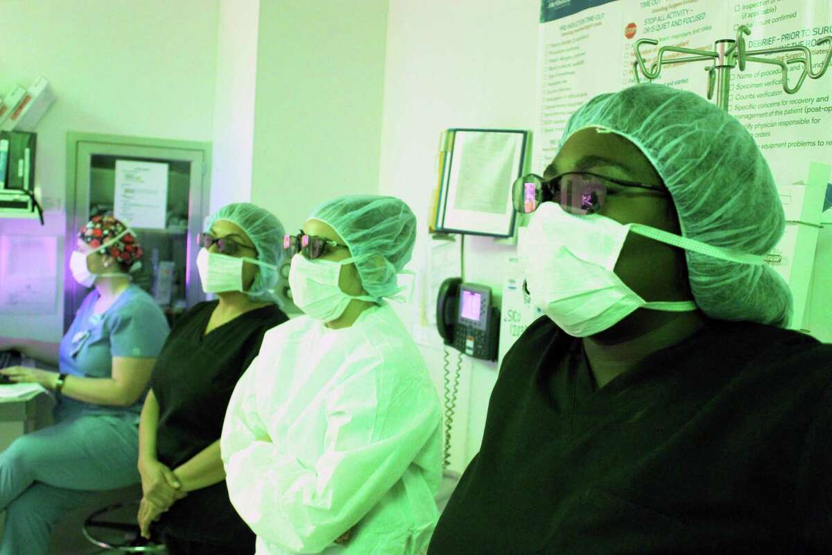 Three dialysis social workers get a first-hand look at a dialysis patient receiving a kidney transplant at Houston Methodist Hospital.