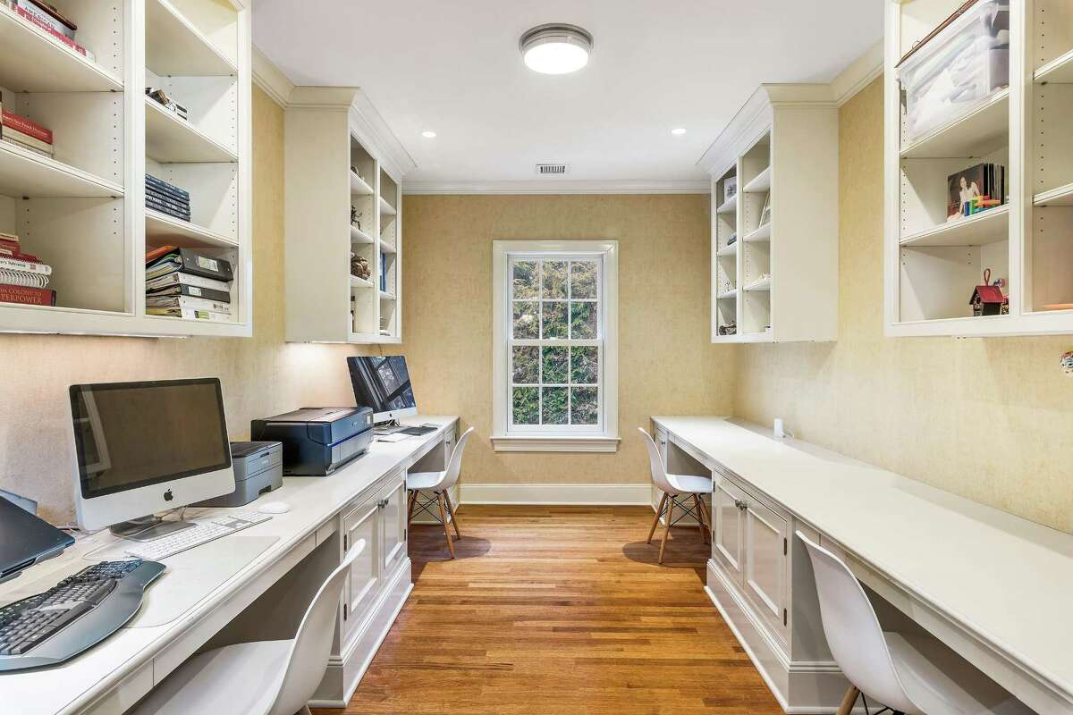 Listed by Sotheby’s International Realty for $4.45 million, 8 Hedgerow Lane in mid-country, is a 17-room, 1975 colonial thats been renovated by Granoff Architects. The 7,658-square-foot has both a mudroom and a dedicated homework room both with built-in organization.