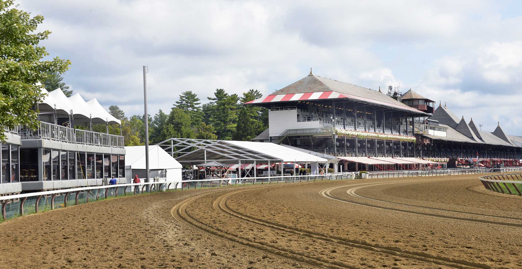 Extended Saratoga meet under discussion