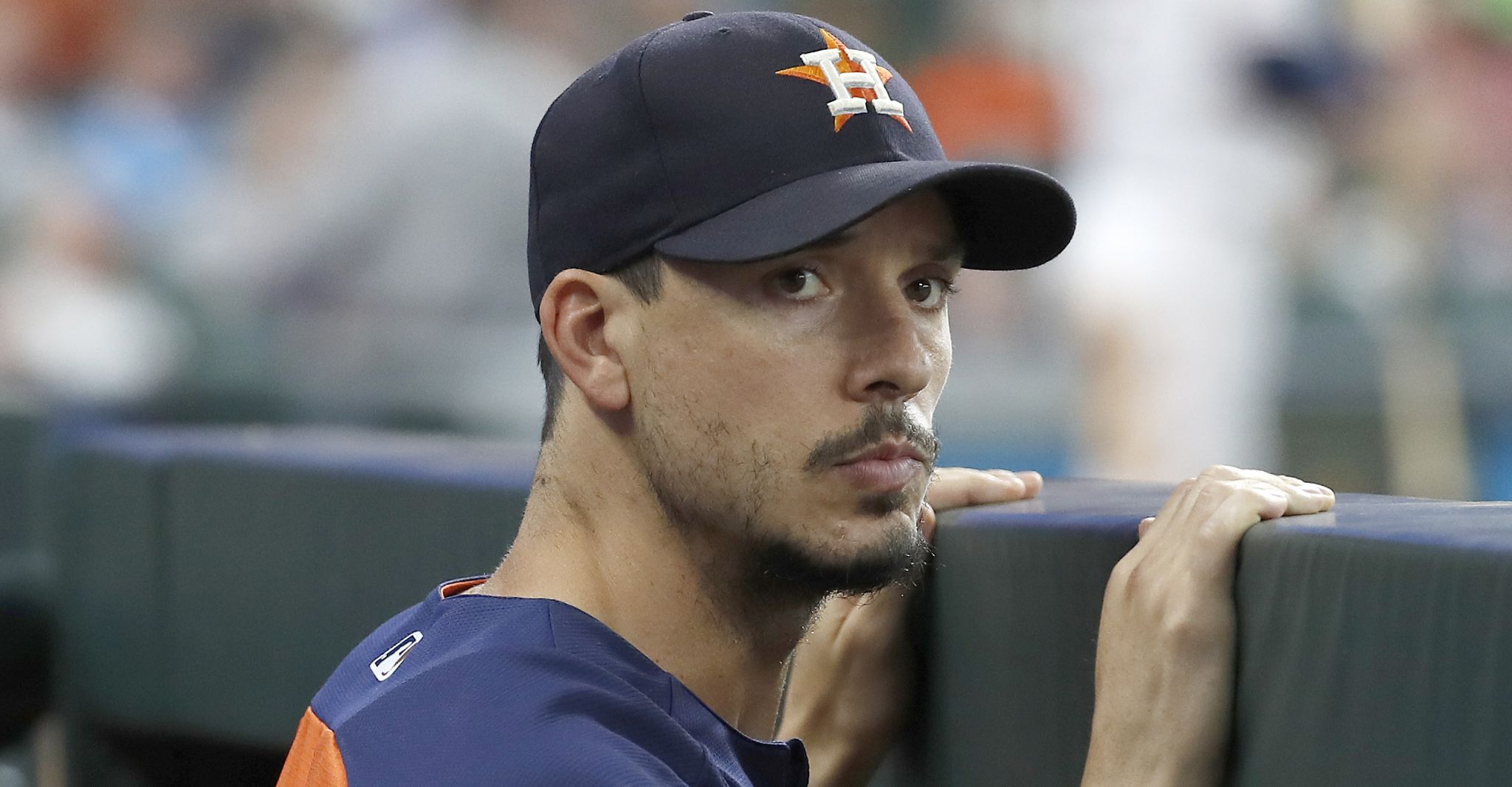 Astros: Charlie Morton leaves after one inning with shoulder discomfort