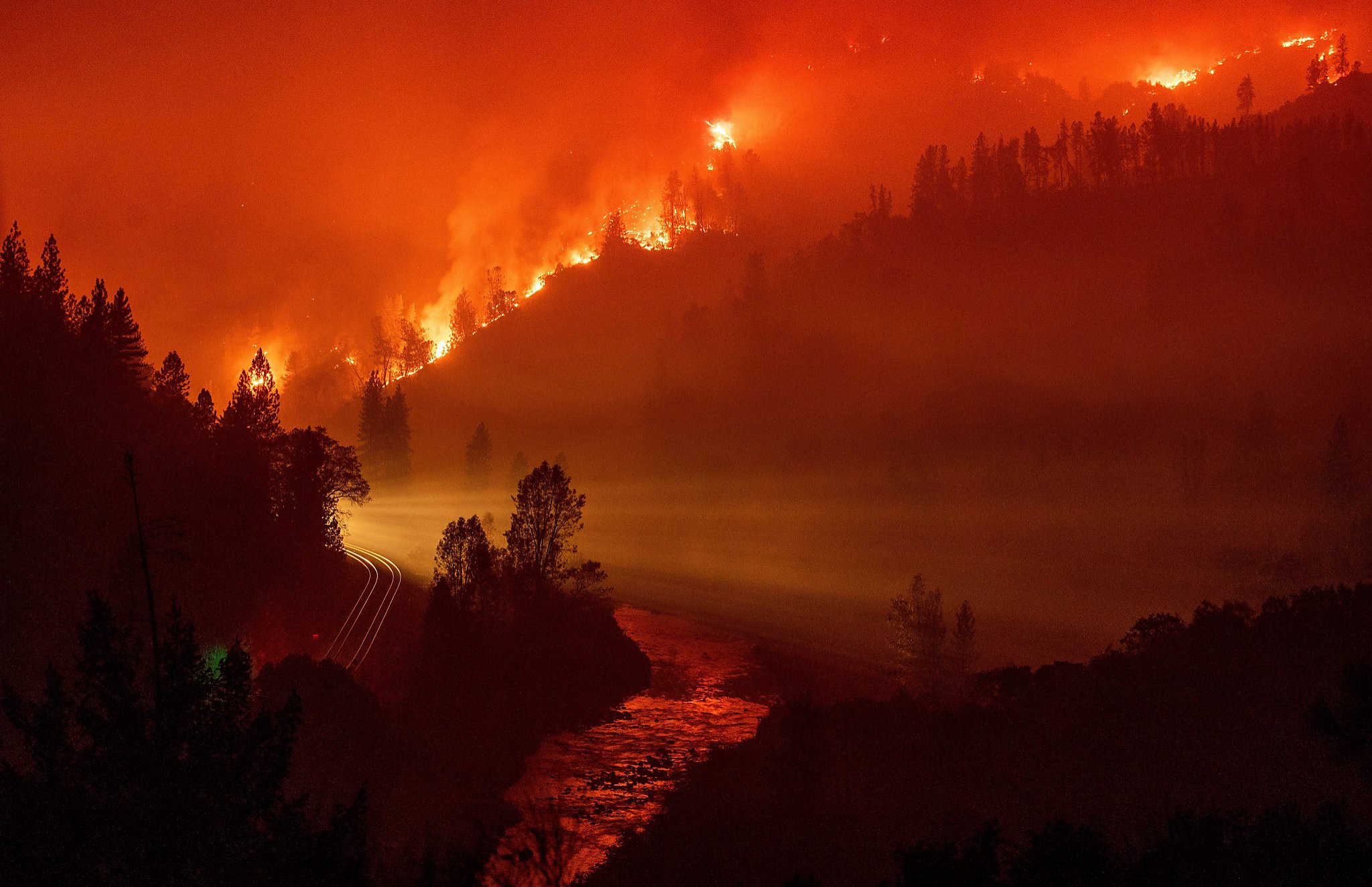 California Wildfires Blaze near Redding grows to 24,000 acres