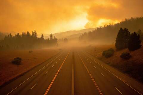 California Wildfires Blaze Near Redding Grows To 24000 - 