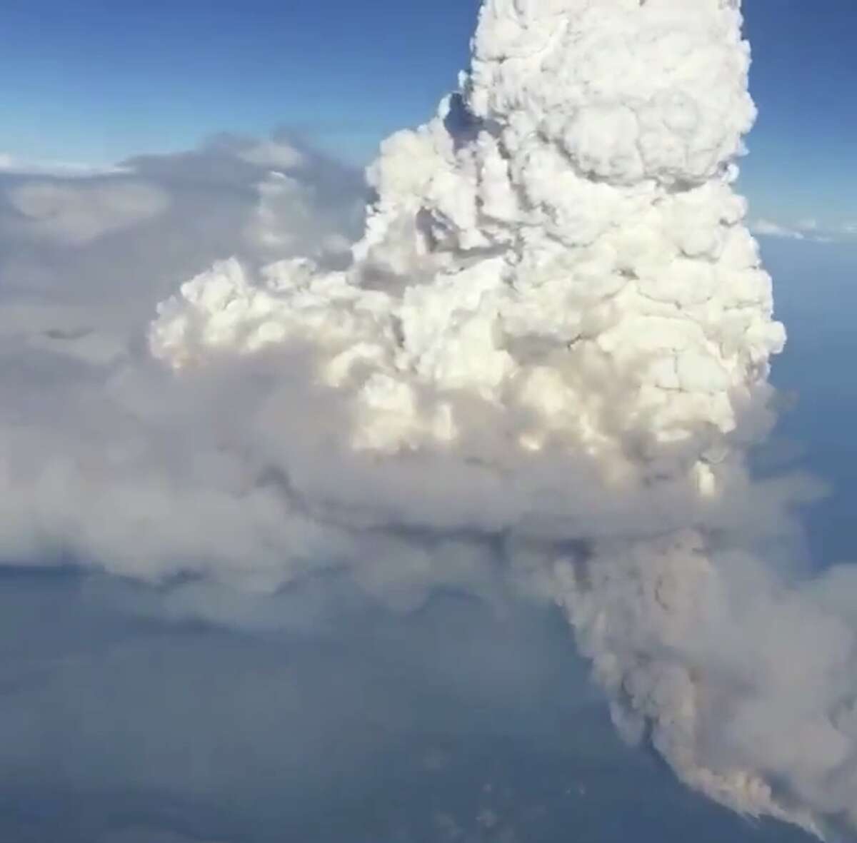 A pyrocumulus cloud formed over the Delta Fire in Shasta County Wednesday.
