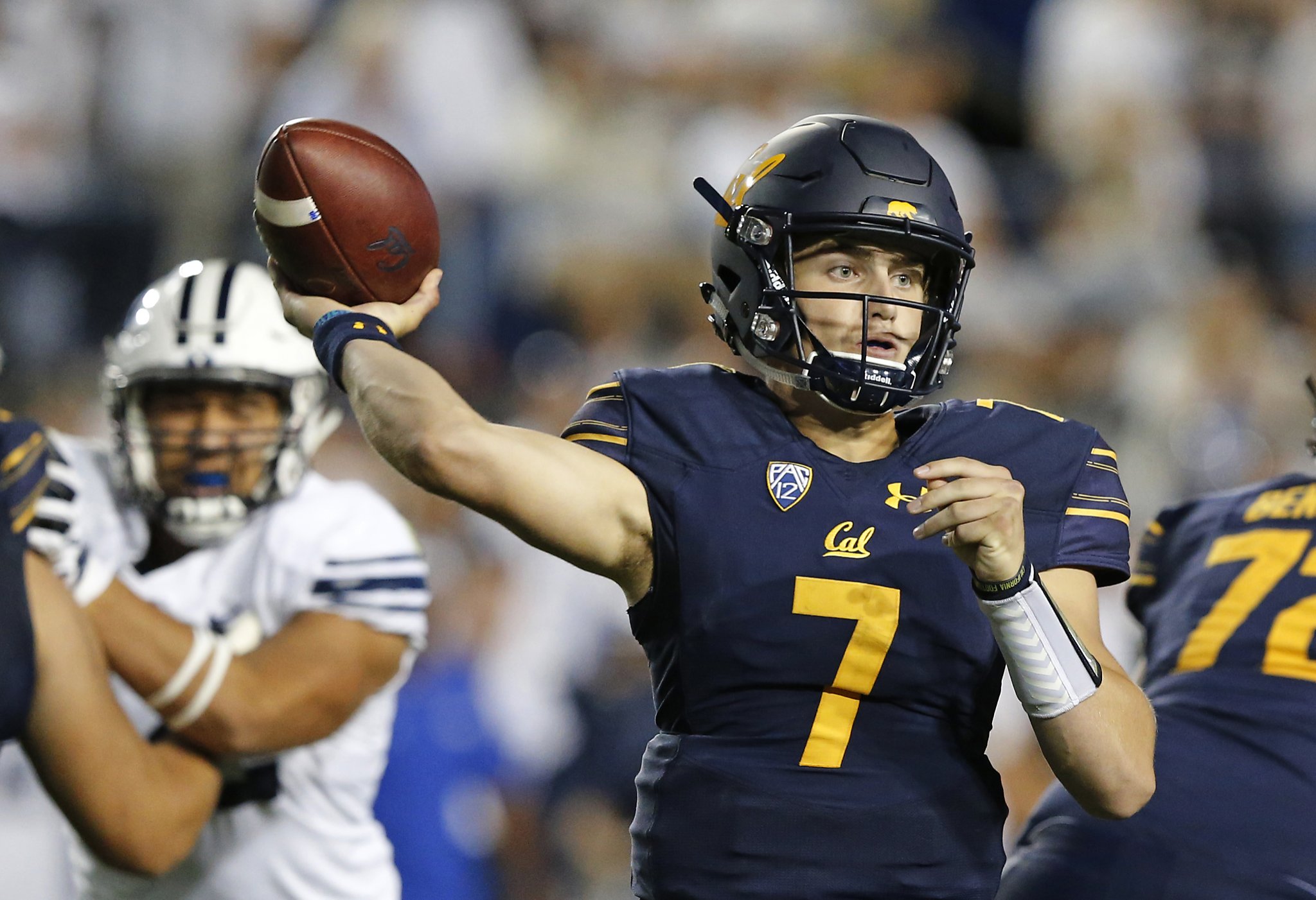 Raiders Sign Longtime Cal Starting QB Chase Garbers