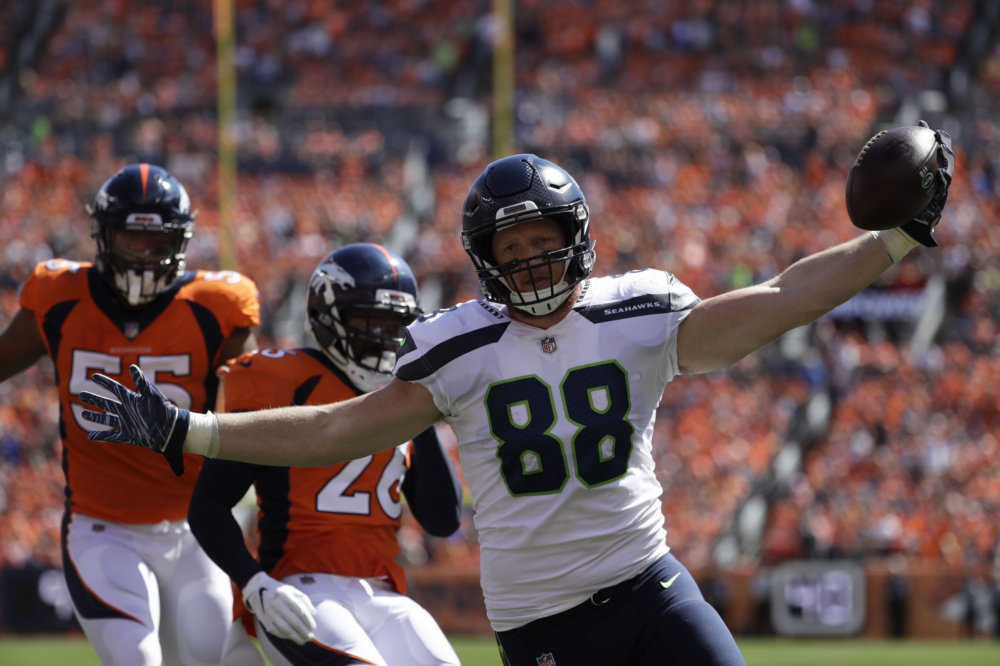 Seahawks Re-Sign FB Nick Bellore; Place G Phil Haynes On Injured Reserve