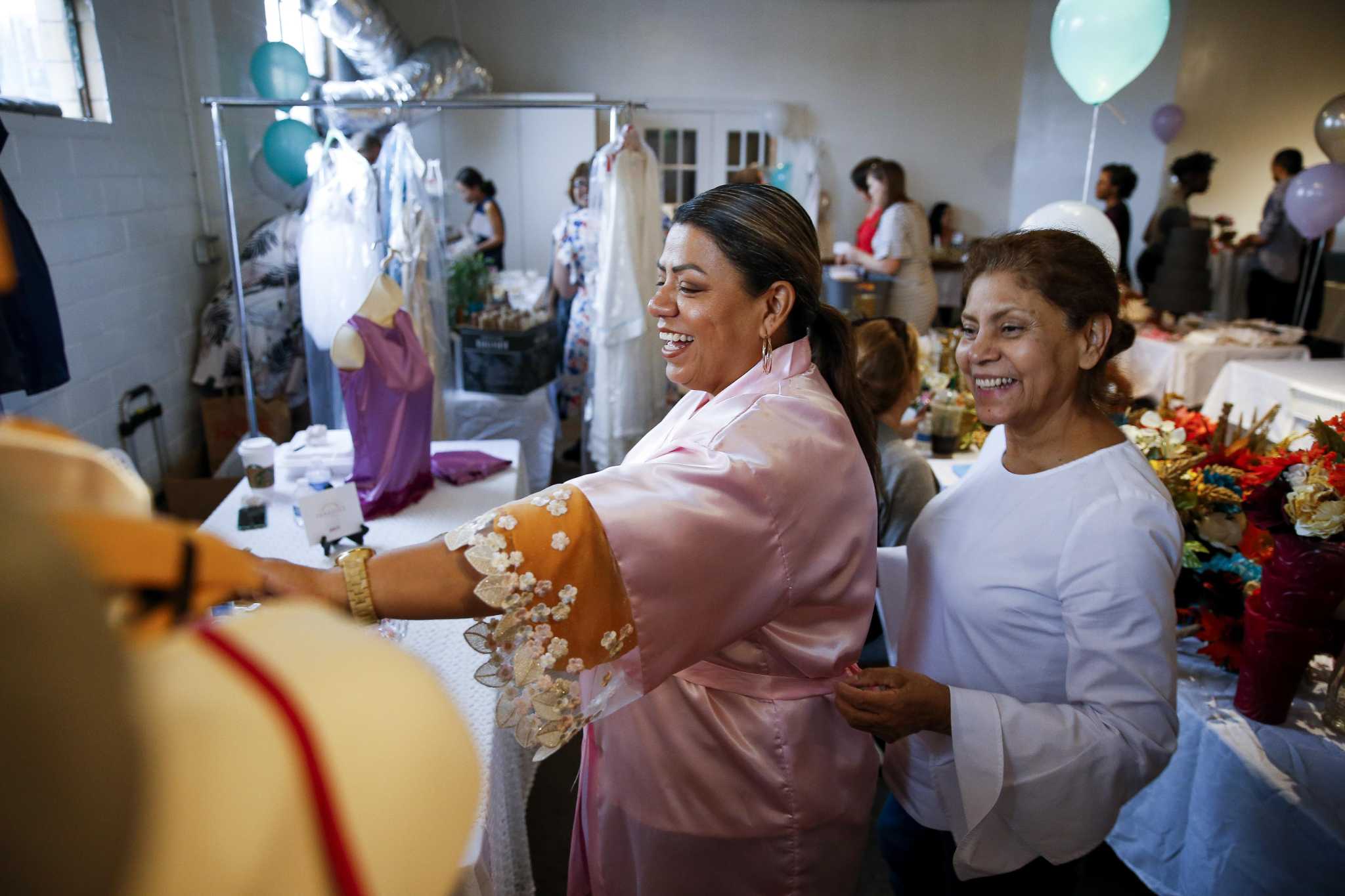 Future brides say “I’m doing” to the money-saving bridal flea market