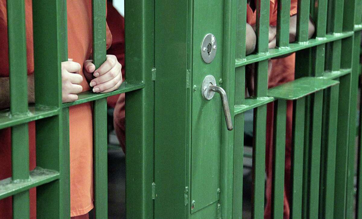 Harris County approves raises for deputies and jail staff, OKs inmate