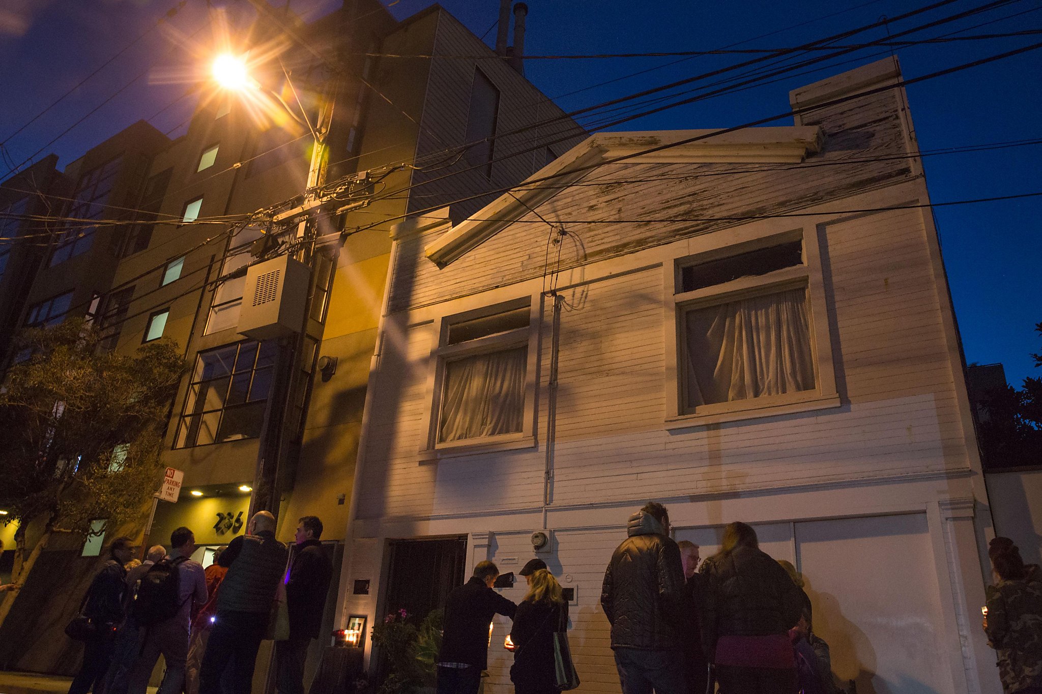 House where gruesome murder took place sells in SF after asking for $1.