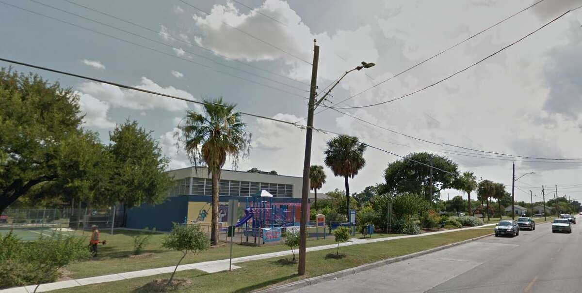 Here's which parts of San Antonio have the highest and lowest life