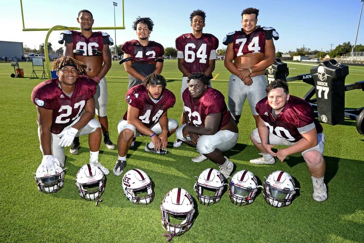 HS FOOTBALL Lee coach has high praise for defensive line