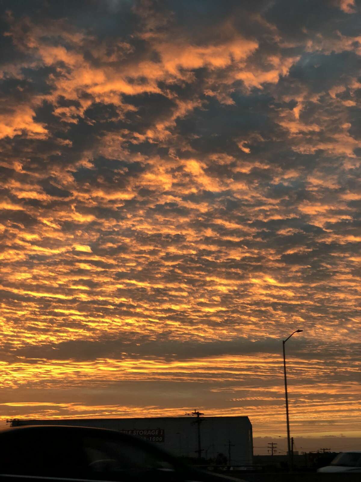 San Francisco sky puts on spectacular show at sunrise with sunbeam ...