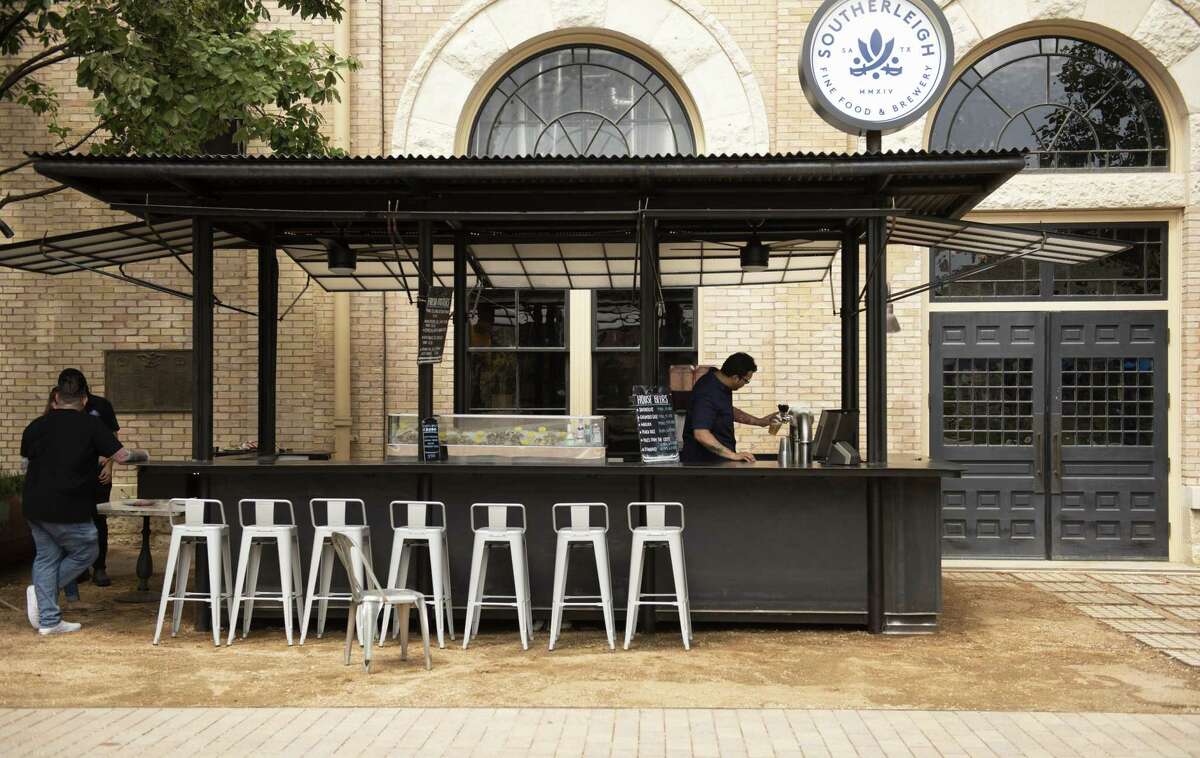 Southerleigh launches new outdoor oyster bar at Pearl today