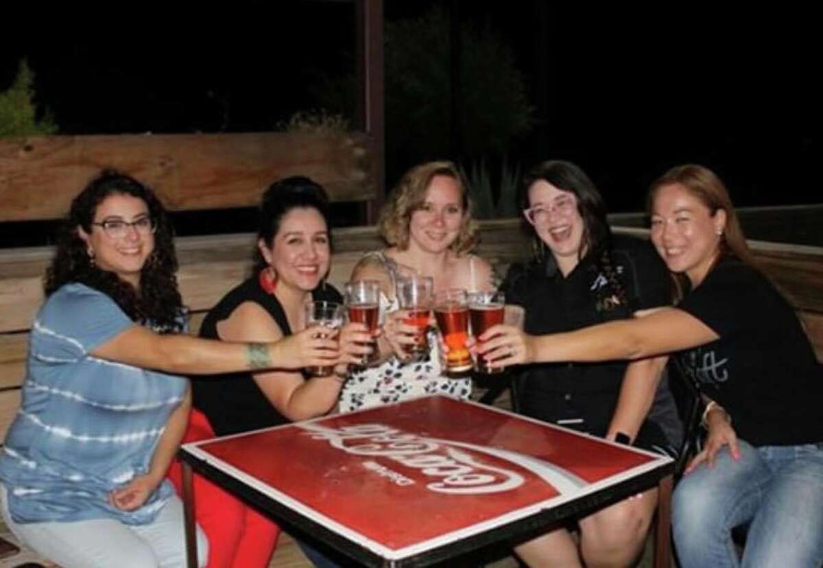 Laredo's Girls Pint Out brings together craft beers, women and conversation.
