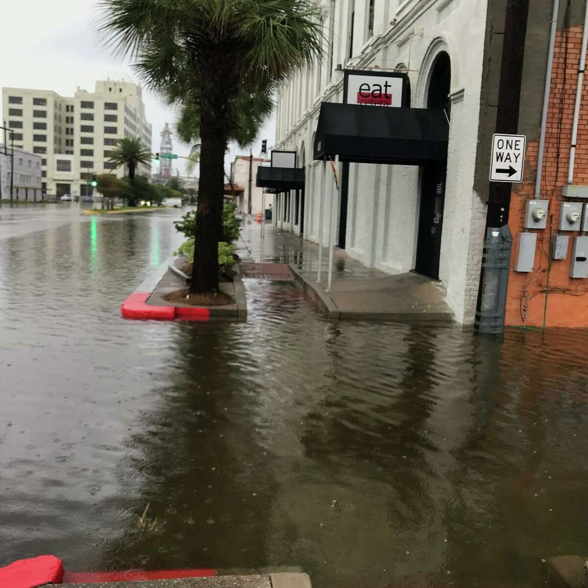 Historic rainfall in Texas ends September drought, floods Galveston and