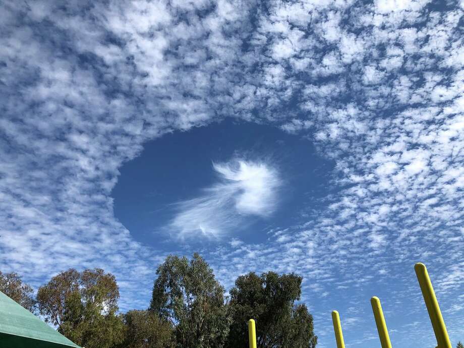 amazing hole punch phenomenon spotted in clouds over bay area sfgate