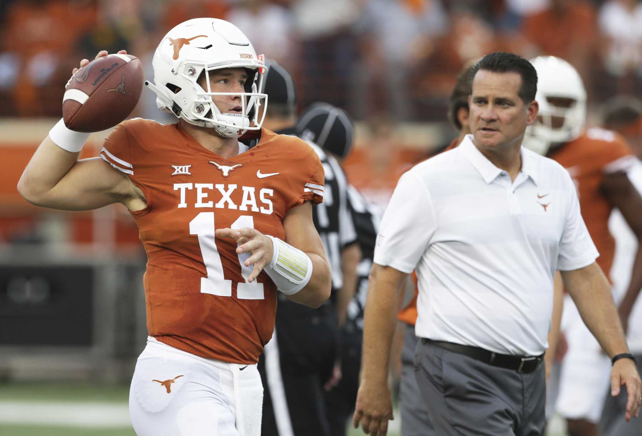 Texas starting to unleash QB Sam Ehlinger