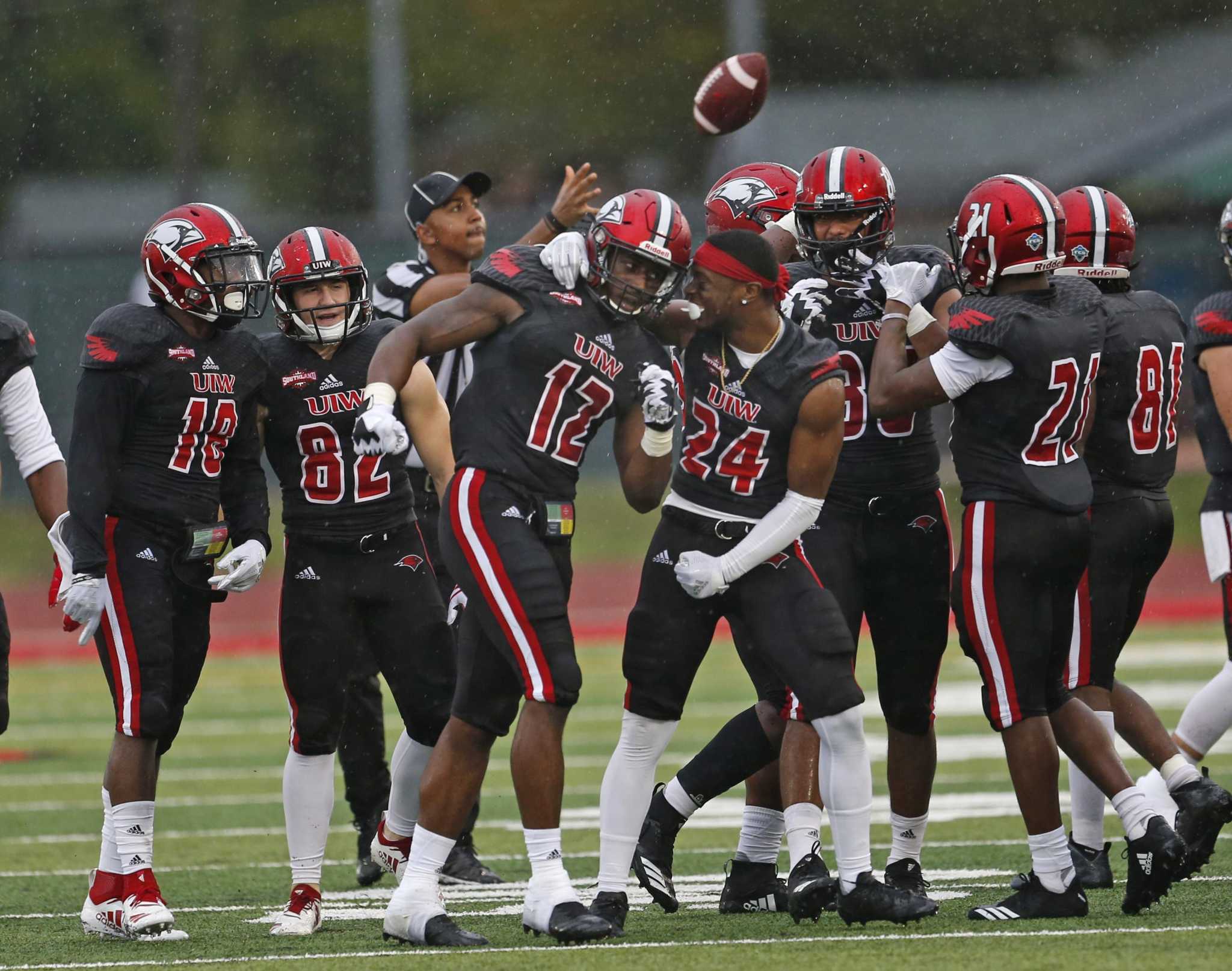 Despite challenges, Incarnate Word defense holding its own during  turnaround season