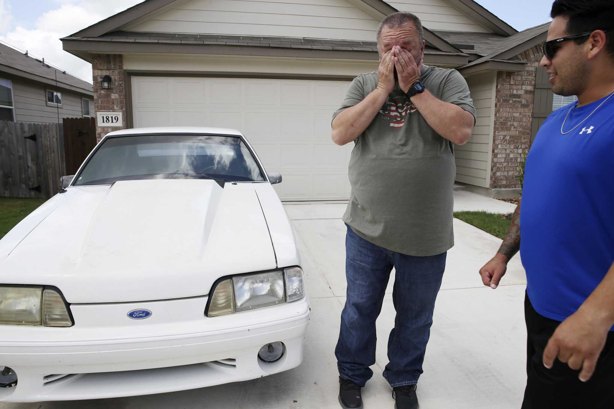 San Antonio Father S Kids Bring Back The Cherished Car He Sold To