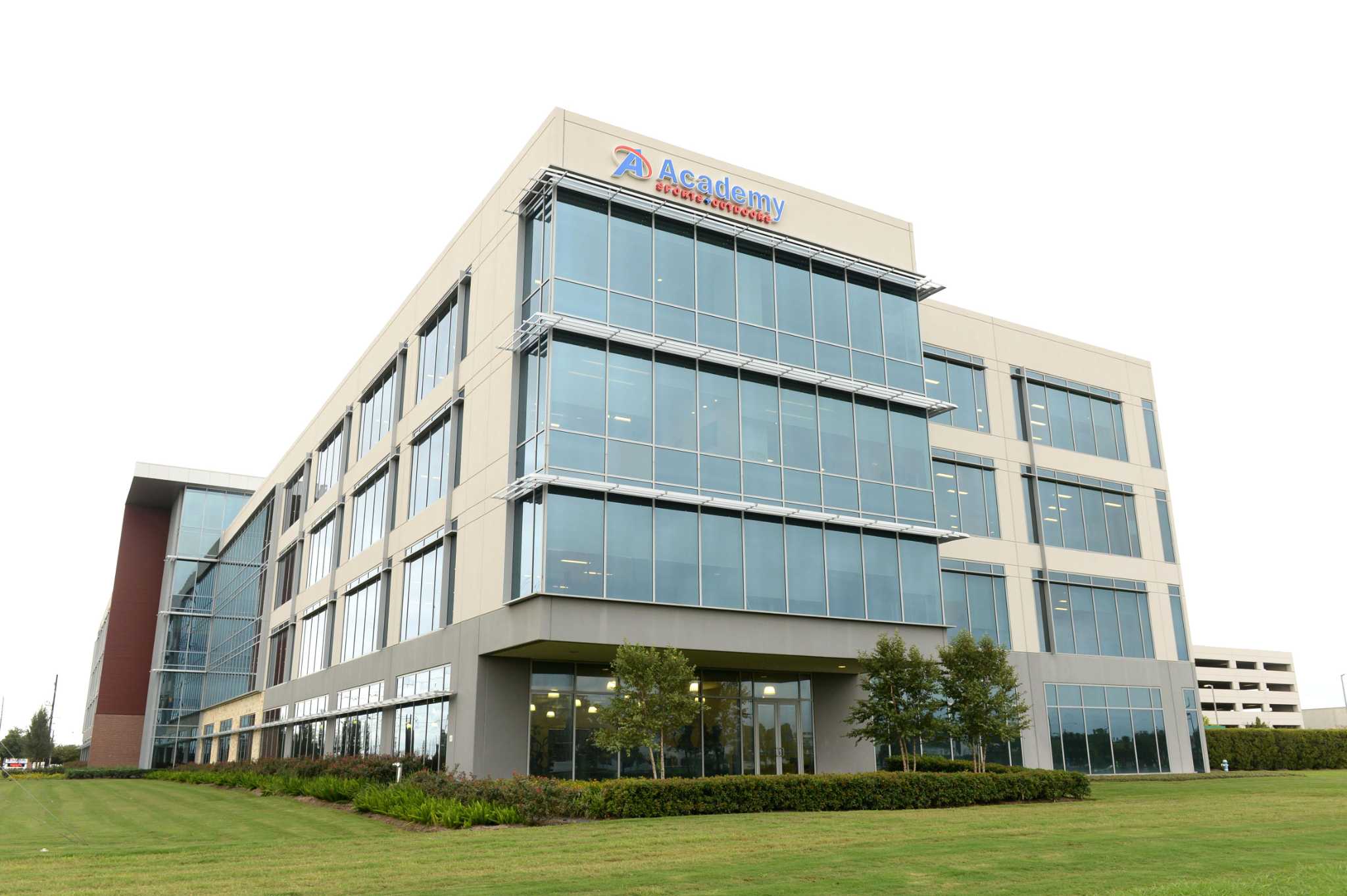 Academy Sports focused on store experience