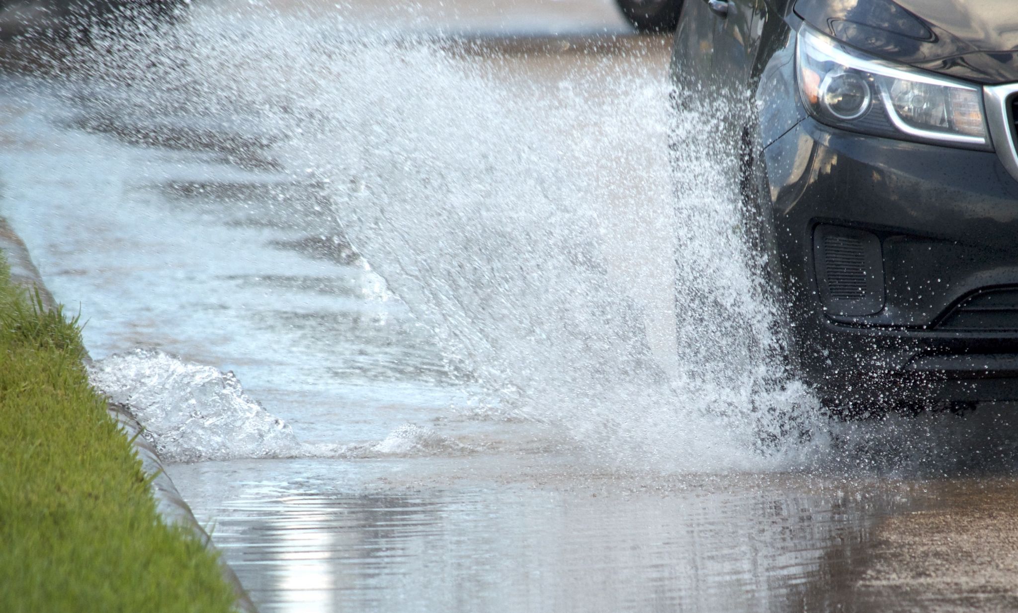 Weeks-long water pipe bust in southwest Houston to be repaired soon