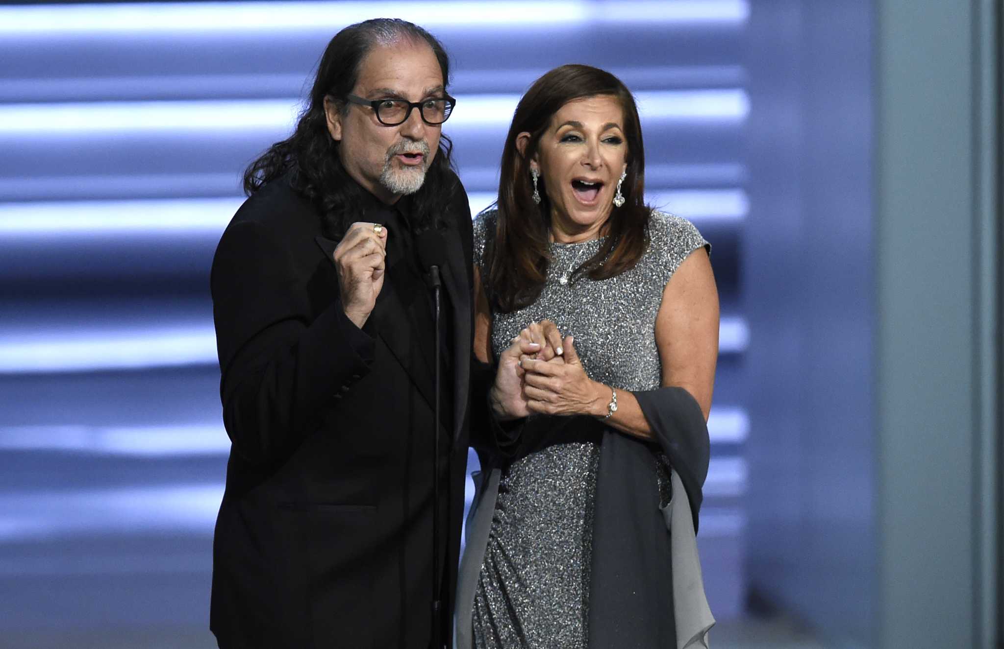 An Emmys wedding proposal upstages the stars