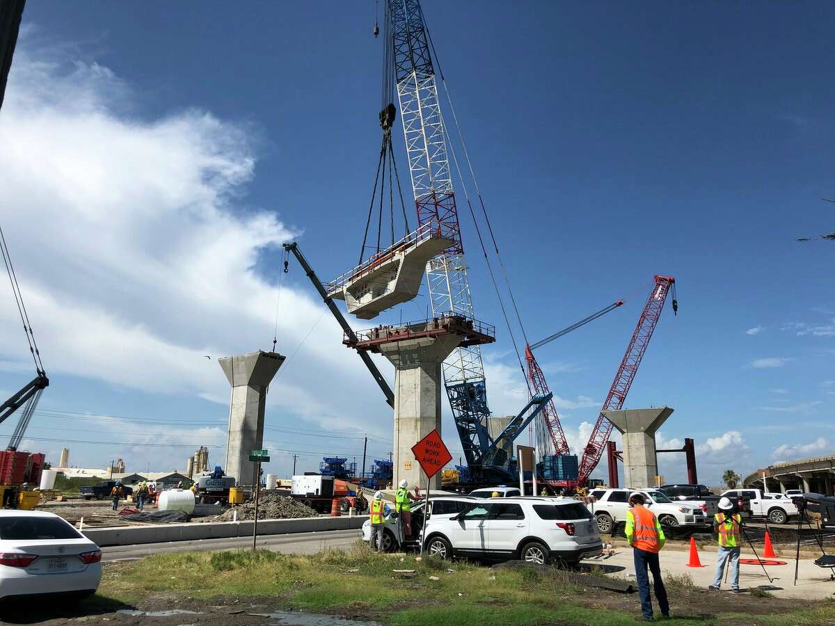Photos Billiondollar Harbor Bridge begins taking shape in Corpus Christi