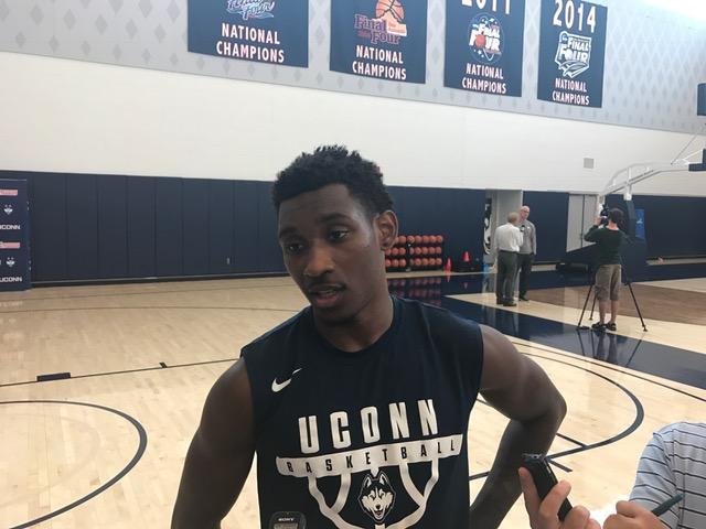 Breaking Down The UConn Men’s Basketball Team’s 2018-19 Schedule