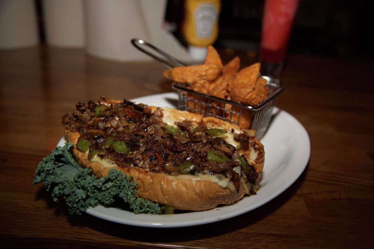 San Antonio area's second Buffalo wingserving Anchor Bar now open in