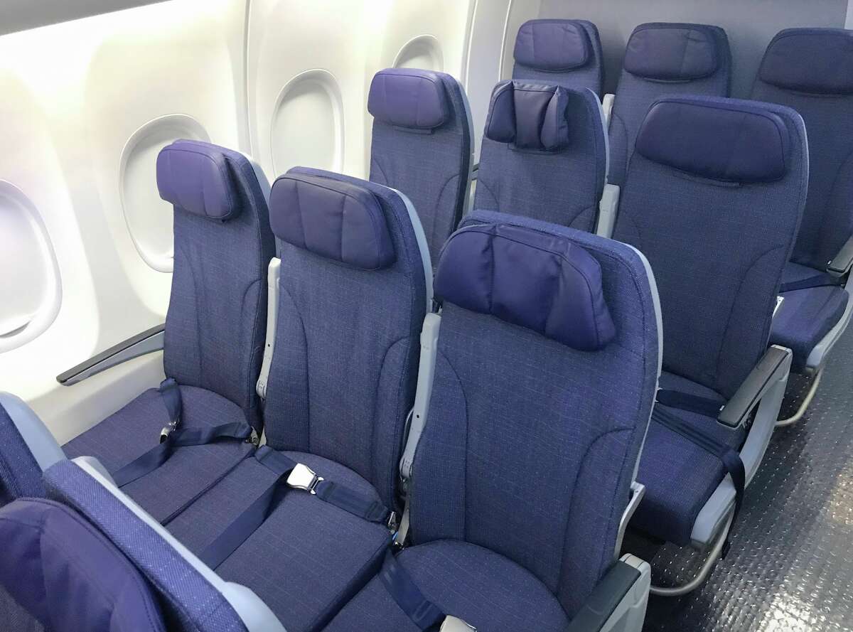 Copa Airlines Unveils New 737 With Lie-flat Seats [PHOTOS]