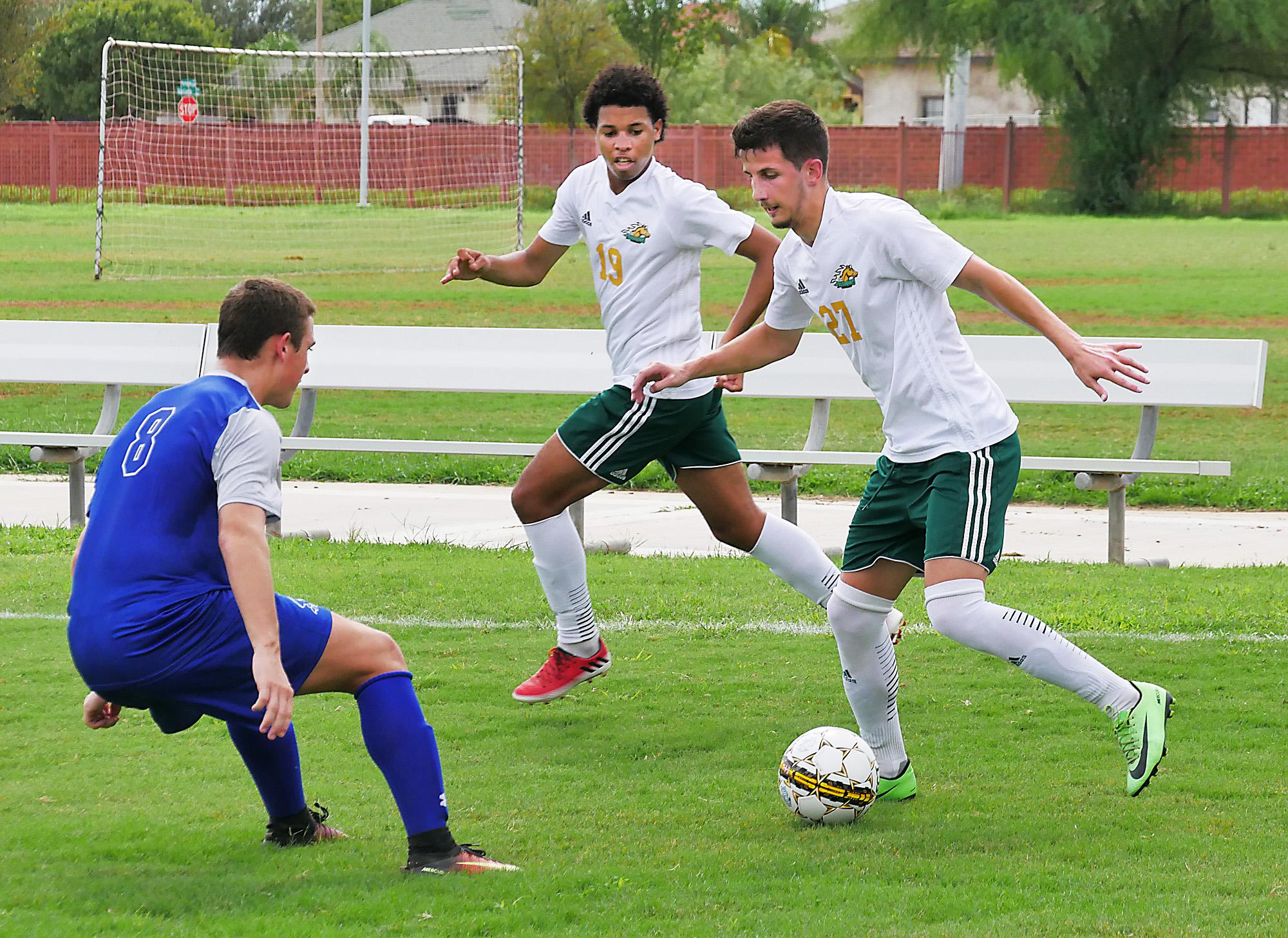 Laredo College votes to not reinstate Palominos athletics - Vimarsana News