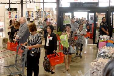 Residents Line Up For Opening Of Long Awaited H Mart Store