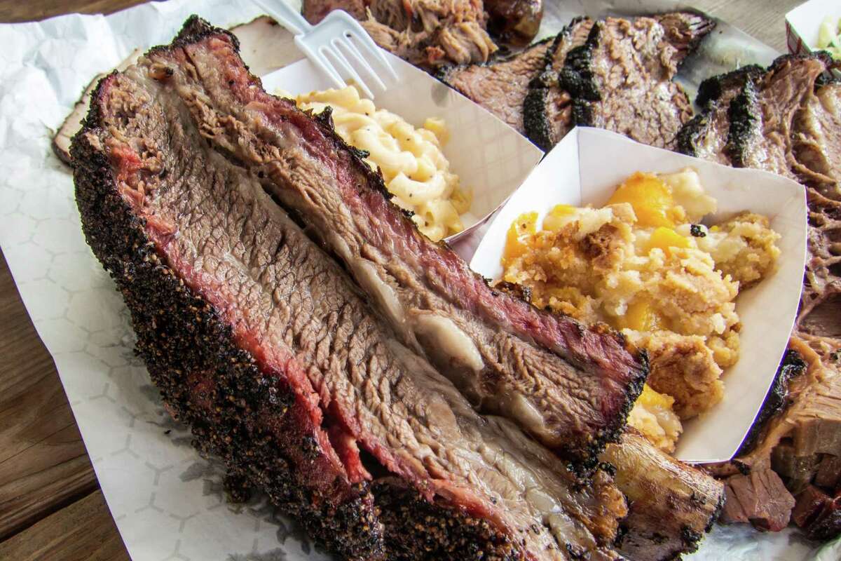 Beef plate rib at CorkScrew BBQ in Spring