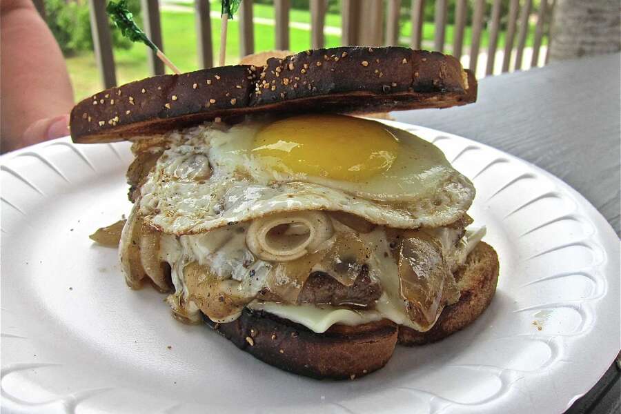 Top 100 Houston restaurant Hubcap Grill