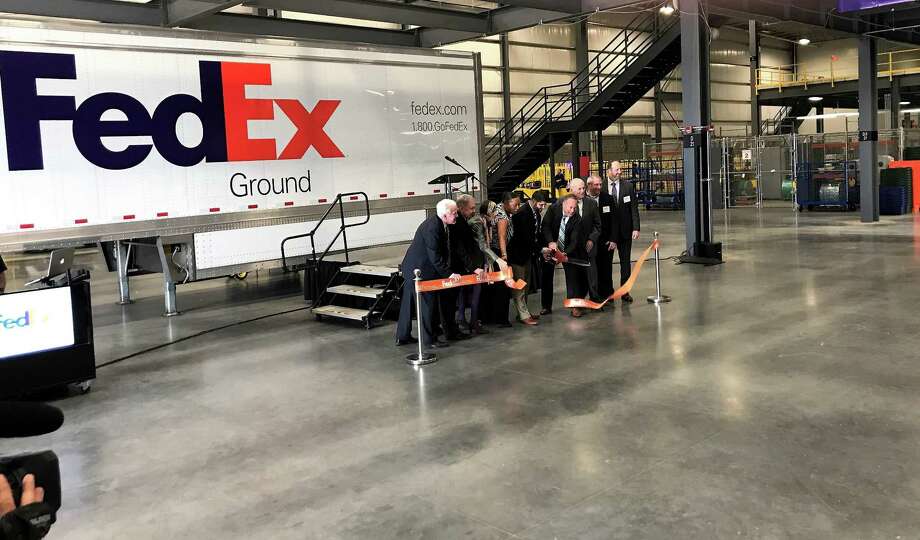 FedEx facility to Middletown The Middletown Press