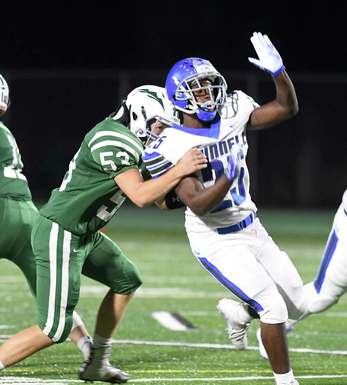 Football: Bunnell routs New Milford