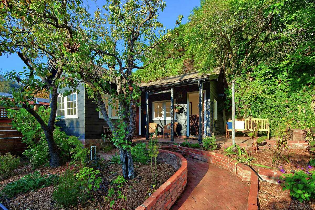 Historic San Anselmo estate listed for 3.795M beautifully blends old