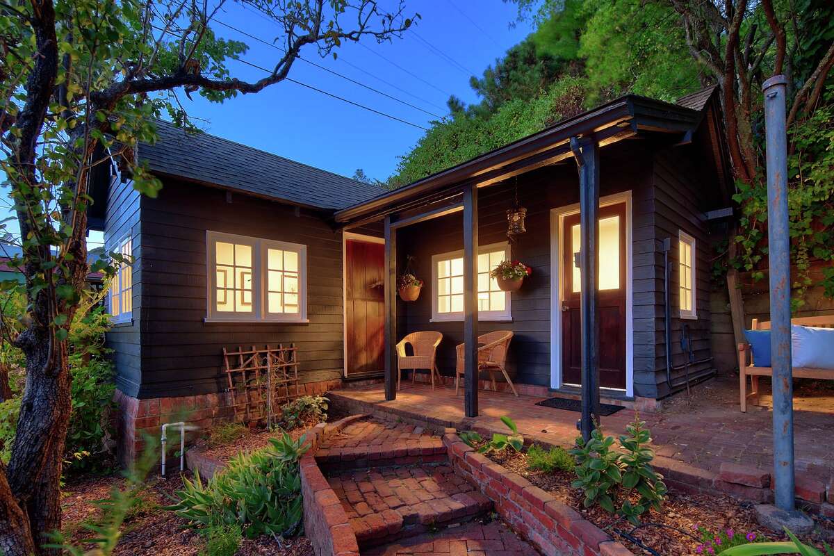Historic San Anselmo estate listed for 3.795M beautifully blends old and new