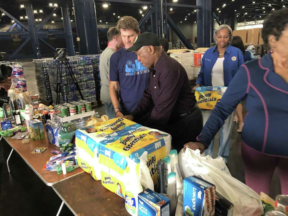 Houston Mayor Sylvester Turner stops by the George R. Brown Convention Center on Saturday afternoon, where volunteers were collecting donations to send to victims of Hurricane Florence. Photo: Courtesy: Jeff Syptak (City Of Houston) / Courtesy: Jeff Syptak / Houston Chronicle