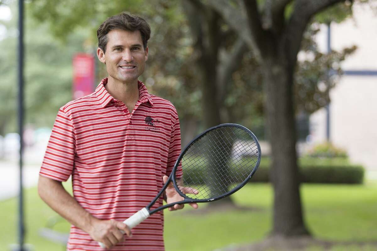 The University of St. Thomas hired former professional Jack Brasington III as head coach of the first men's and women's tennis teams in the school's 71-year history. The teams are scheduled to take the court in fall of 2019.