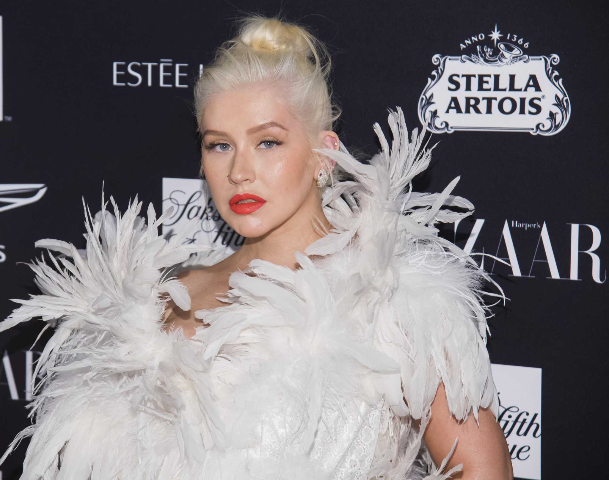 Christina Aguilera'S Raw Moment: Leaked Video Causes Stir - oscngy6