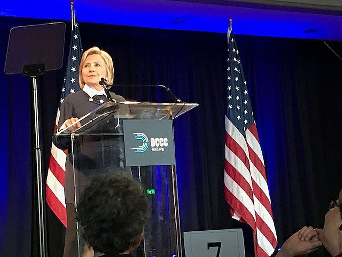 Hillary Clinton speaks at women's DCCC lunch