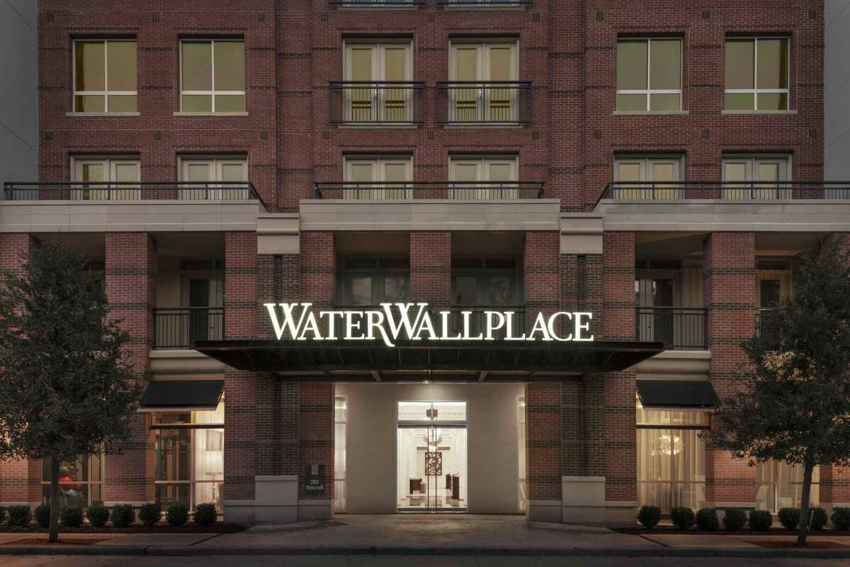 Hines has sold WaterWall Place, a 322-unit apartment community at 2801 WaterWall Drive near the Galleria, to Hasta Capital.