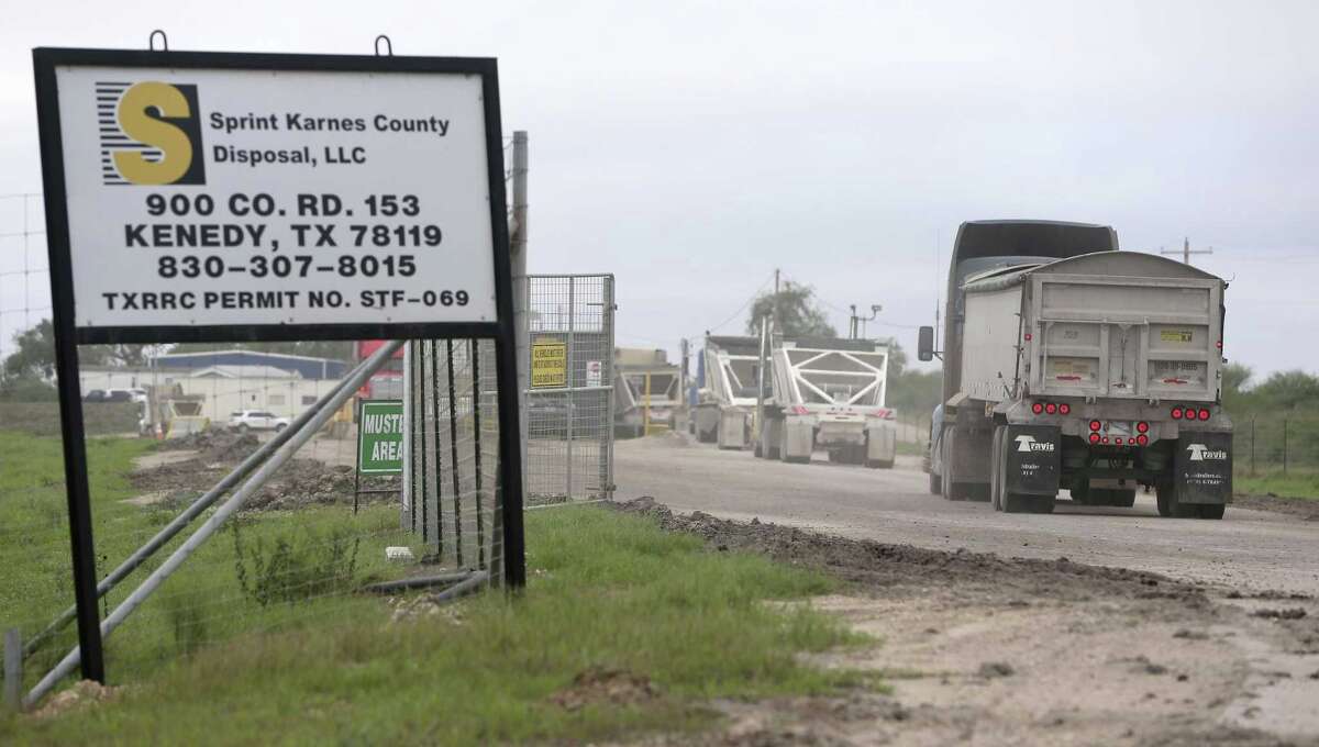 Fight over where to site oilfield waste landfill pits tiny South Texas