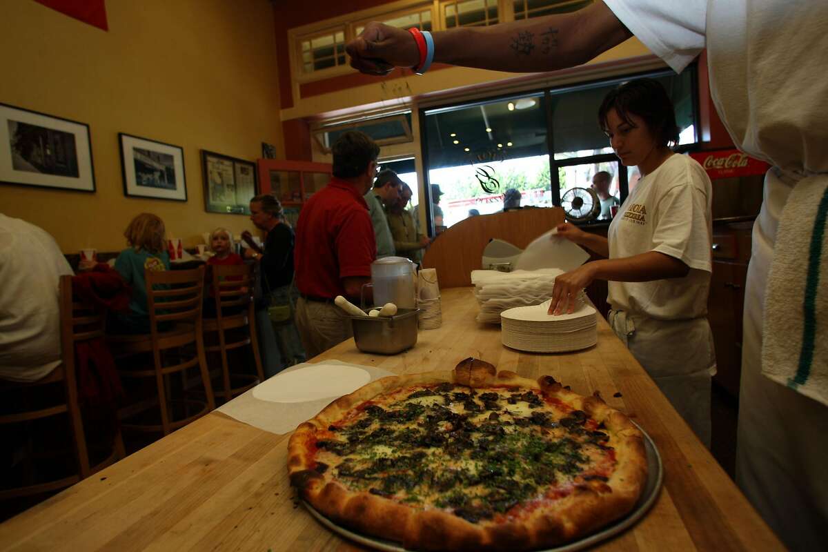 Russian Hill’s Gioia Pizzeria to close, scale back and move to Hayes Valley