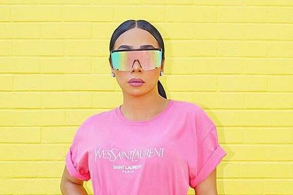 Meet San Antonio S Leading Fashion Instagram Star Shear Bear