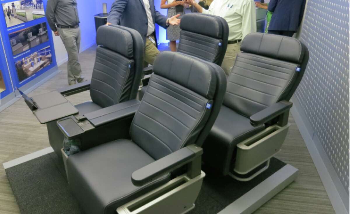 United's new first class seats on display at its Chicago HQ in Dec 2015- currently they are on about 50% of United's narrow body fleet
