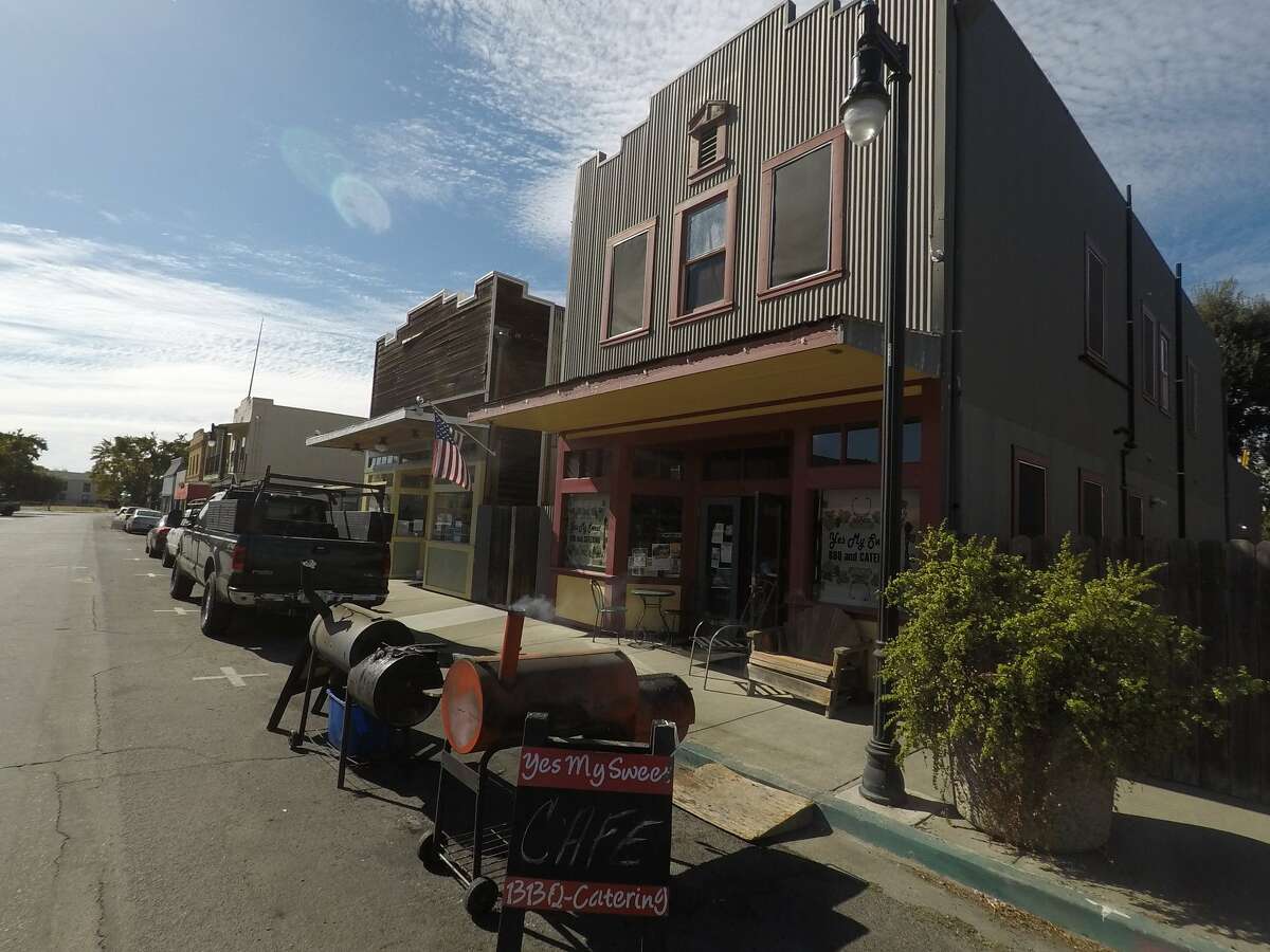 Ultimate guide to wonders of a Sacramento Delta road trip